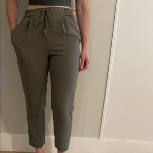 Zara Sage Cropped Drawstring Pants